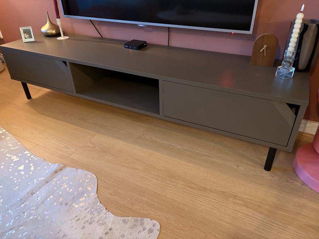 Tv-meubel Trendhopper, Ophalen, 150 tot 200 cm, Zo goed als nieuw, Minder dan 100 cm