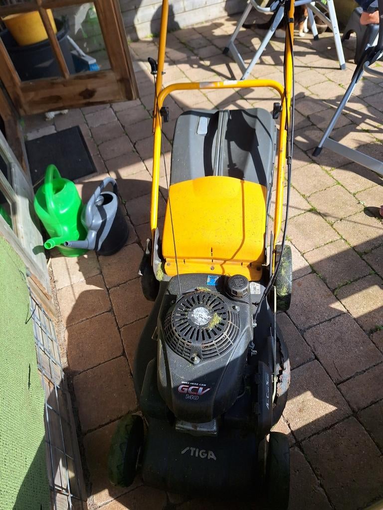 Stiga Combi 48 SH Benzine Grasmaaier, Tuin en Terras, Grasmaaiers, Ophalen, Cirkelmaaier, Gebruikt, Stiga