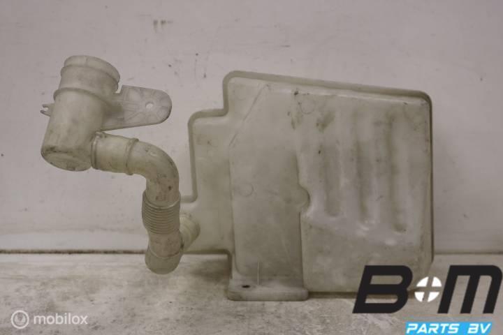 Ruitensproeiertank VW Golf 5 1K0955453Q, Auto-onderdelen, Ruiten en Toebehoren, Gebruikt