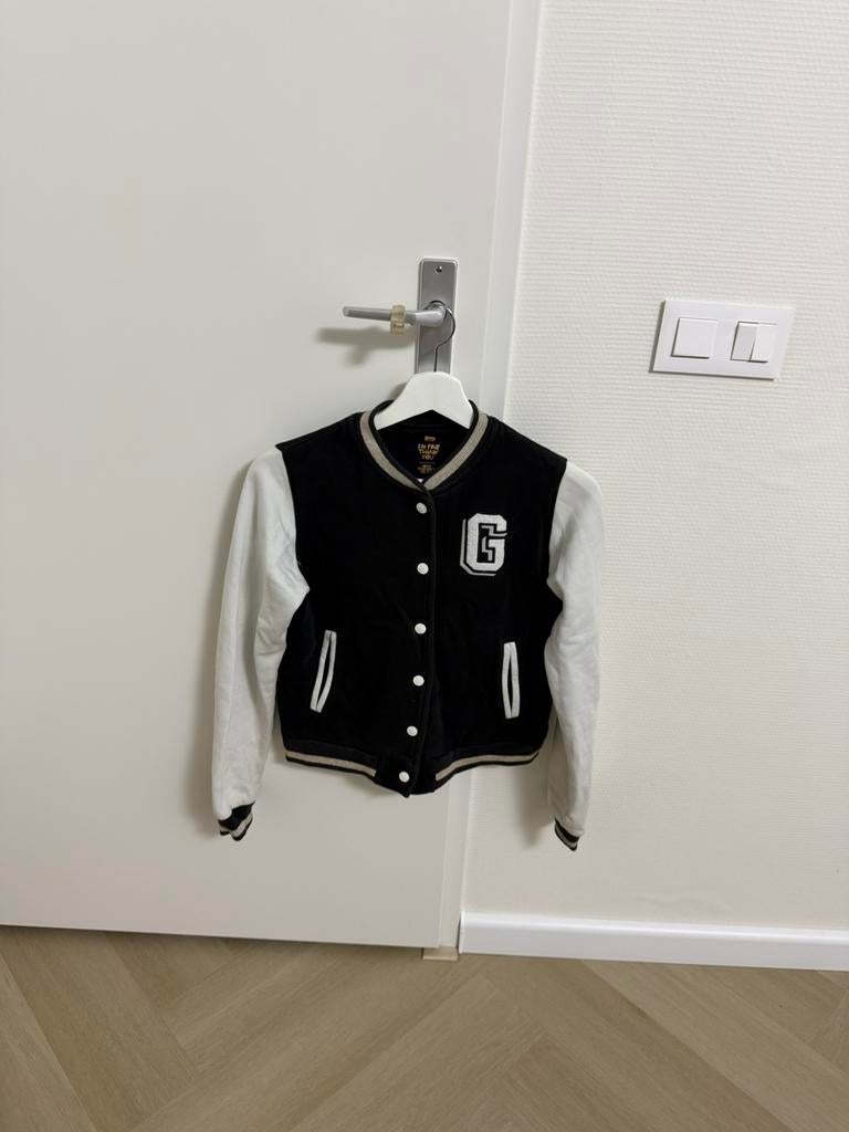 Vest maat 158, Kinderen en Baby's, Kinderkleding | Maat 158, Ophalen of Verzenden, Zo goed als nieuw, Jongen, Trui of Vest