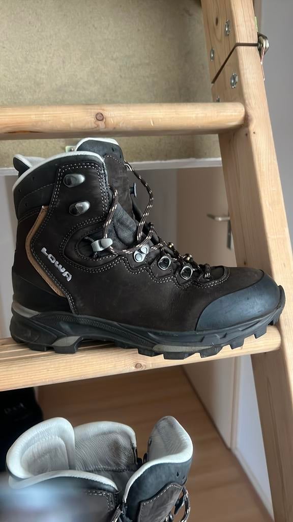 Wandel schoenen, Ophalen of Verzenden, Zo goed als nieuw, Schoenen