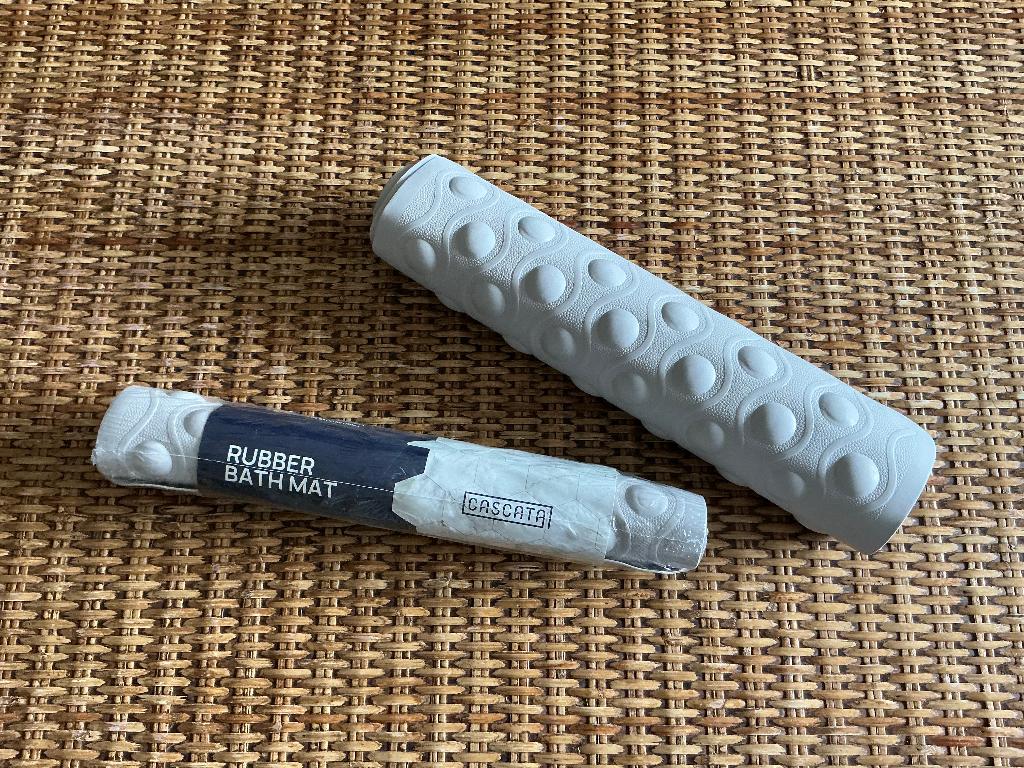 Rubberen badmatten 2x (alleen ophalen), Huis en Inrichting, Badkamer | Badtextiel en Accessoires, Ophalen, Nieuw, Badmat