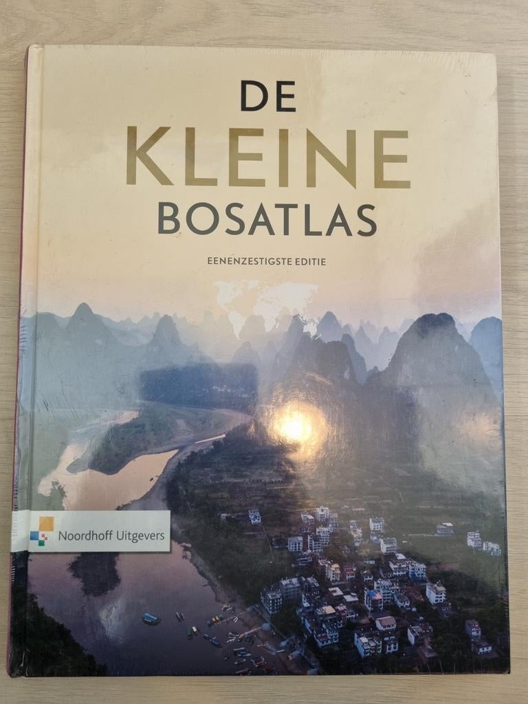 De Kleine Bosatlas, Boeken, Non-fictie, Ophalen of Verzenden, Zo goed als nieuw, Noordhoff Uitgevers