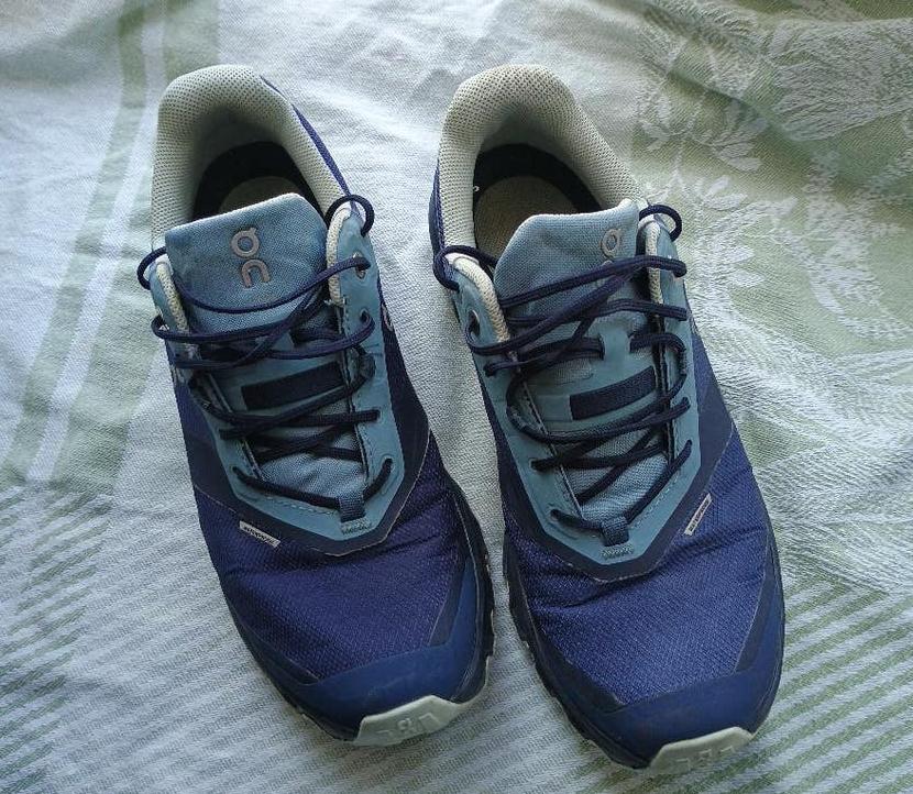 On Cloud schoenen / sneakers maat 38, Ophalen, Blauw, On cloud, Sneakers of Gympen