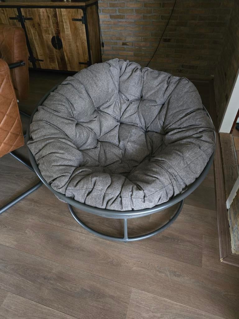 Comfortabele Papasan stoel met grijs kussen, Huis en Inrichting, Ophalen of Verzenden, Zo goed als nieuw, Grijs, Eén