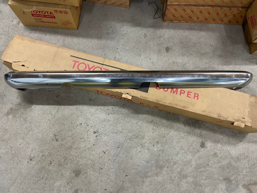 Toyota corona rt100 rt117 achterbumper 52151-29205, Ophalen of Verzenden