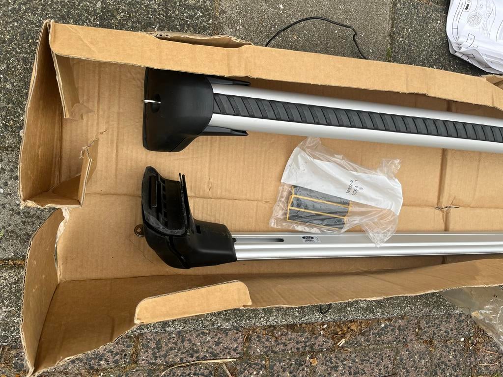 Dakdragers Ford Focus (vanaf 12/2010) - Compleet, Auto diversen, Dakdragers, Ophalen, Nieuw