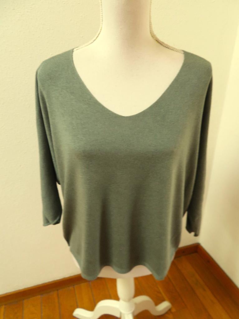 Z29 MADE IN ITALY korte trui salie groen L 42/44, Kleding | Dames, Made in Italy, Maat 42/44 (L), Ophalen of Verzenden, Zo goed als nieuw