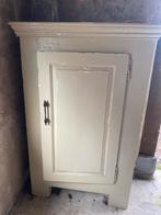 Stoere sobere eendeurs kast, Ophalen