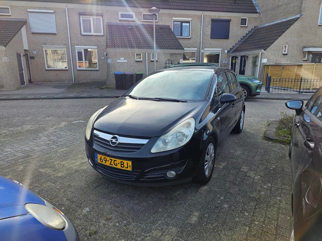 Opel Corsa 1.2 16V 5D 2008 Zwart, Auto's, Opel, Voorwielaandrijving, Stof, Zwart, 4 cilinders
