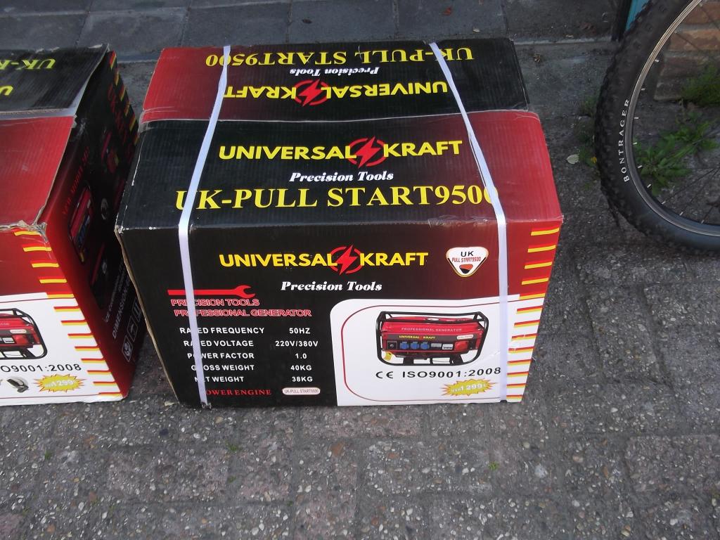 agregaat 9500 Watt 220/380 V Universal Kraft UK, Ophalen, Elektrisch startend, Benzine, Nieuw