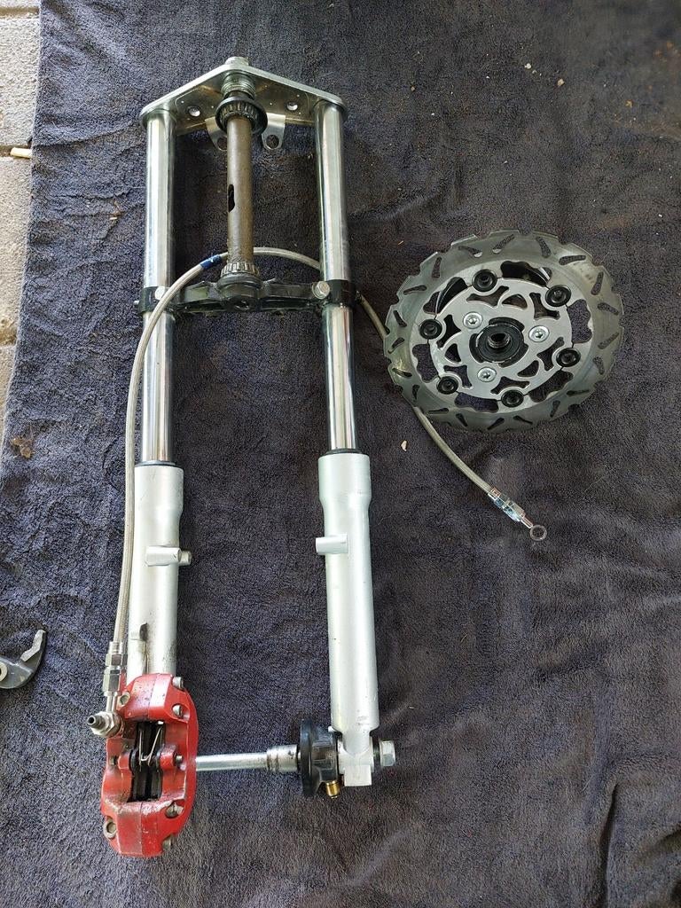 30mm Honda Dax Voorvork met Monkey Naaf en 200mm Schijf, Ophalen of Verzenden, Gebruikt, Frame