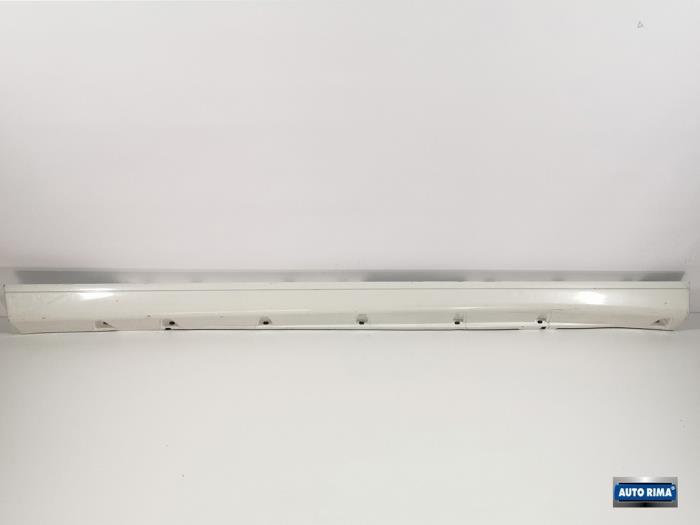 Dorpel links van een Volvo 850 (198), Gebruikt, -, -, Ophalen of Verzenden