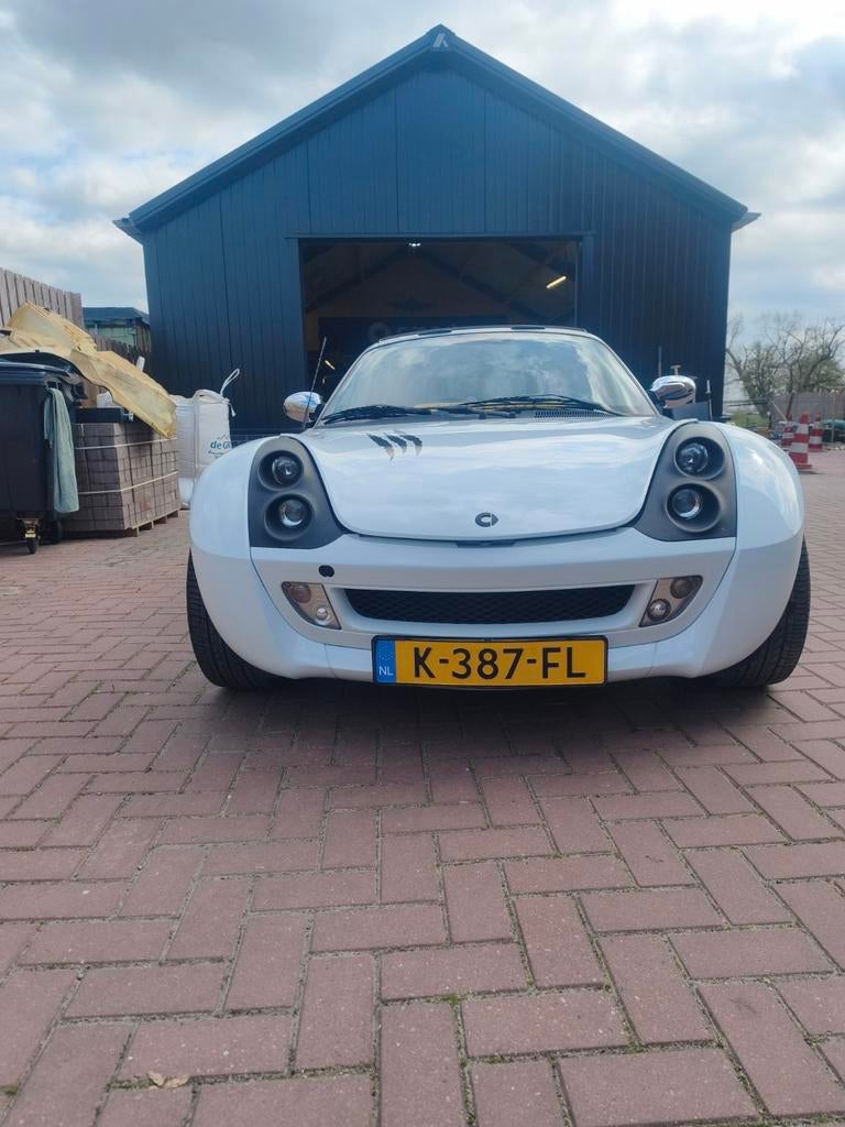 Te koop Smart Roadster 2003, Auto's, Smart, Automaat, Achterwielaandrijving, Zwart, Wit