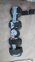 Actimove verstelbare kniebrace - lichtgrijs- bijna nieuw, Diversen, Ophalen of Verzenden, Zo goed als nieuw