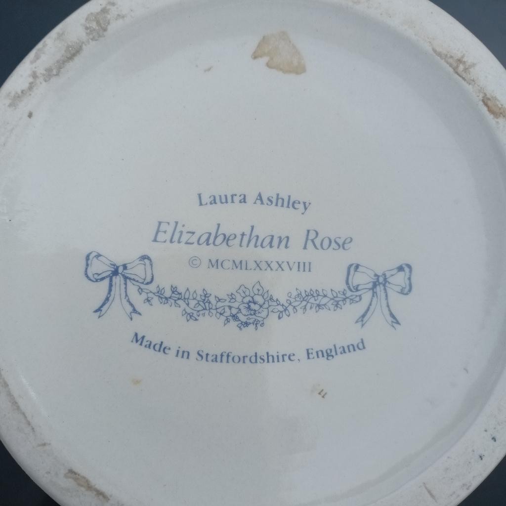 brocante kan laura ashley elisabethan rose staffordshire, Antiek en Kunst, Verzenden