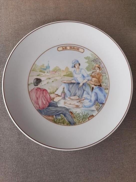 6 bordjes Pillivuyt France/brie, munster,camembert,roquefort, Huis en Inrichting, Keuken | Servies, Ophalen of Verzenden, Nieuw