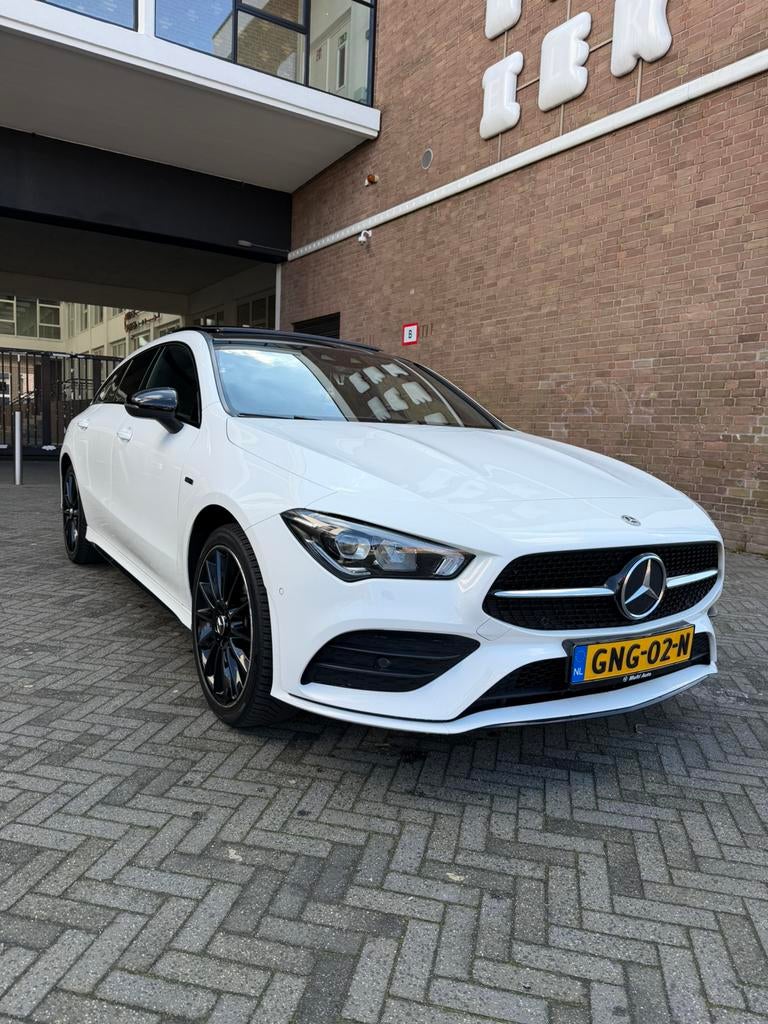 Mercedes-Benz CLA 250 e 218pk 8G-DCT 2020 Wit, Auto's, CLA, Wit, Plug-in hybride, Stationwagon