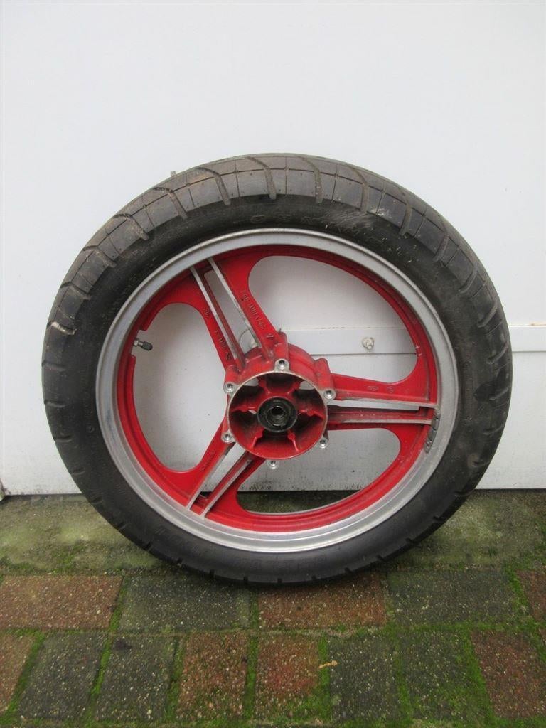 Kawasaki GPz750 voorwiel GPz1100 GPz 750 voor wiel velg band, Ophalen of Verzenden, Gebruikt