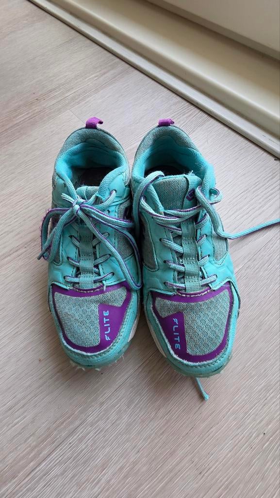 Korfbalschoenen maat 34 - Flite, Ophalen of Verzenden, Gebruikt, Schoenen