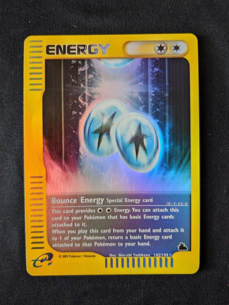 Pokemon Bounce Energy Holo - Skyridge - Goede Staat, Ophalen of Verzenden, Zo goed als nieuw, Losse kaart, Foil