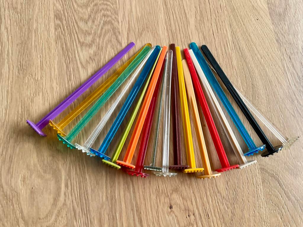 18 retro cocktail stamper roerstaafjes, Kunststof, Ophalen of Verzenden, Rood, Overige typen