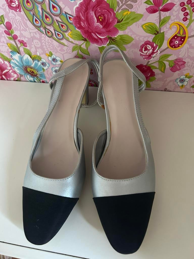 Hakken maat 41, Kleding | Dames, Schoenen, Ophalen of Verzenden, Zo goed als nieuw, Zwart