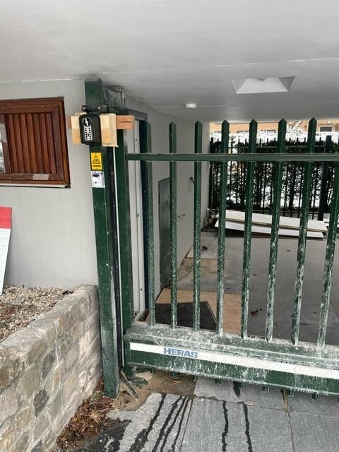 Hek gratis op te halen amsterdam zuid, Ophalen, Gebruikt