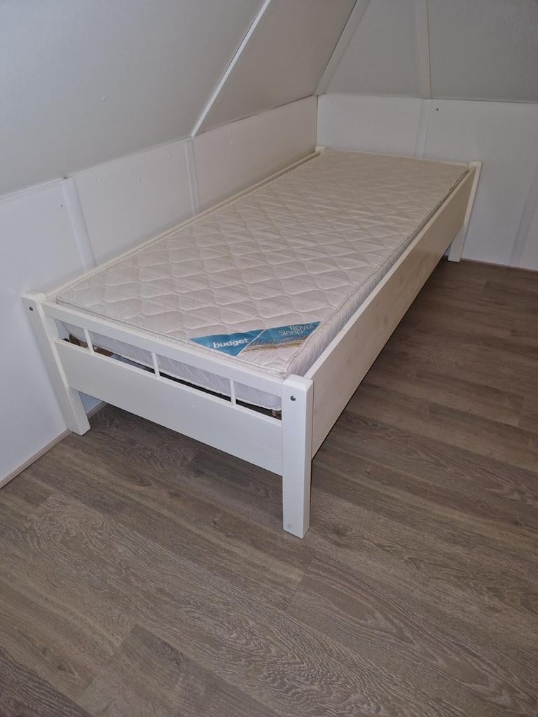 Houten grenen 1 persoonsbed 80x200, Huis en Inrichting, Slaapkamer | Bedden, Ophalen, Gebruikt, Eenpersoons, Wit