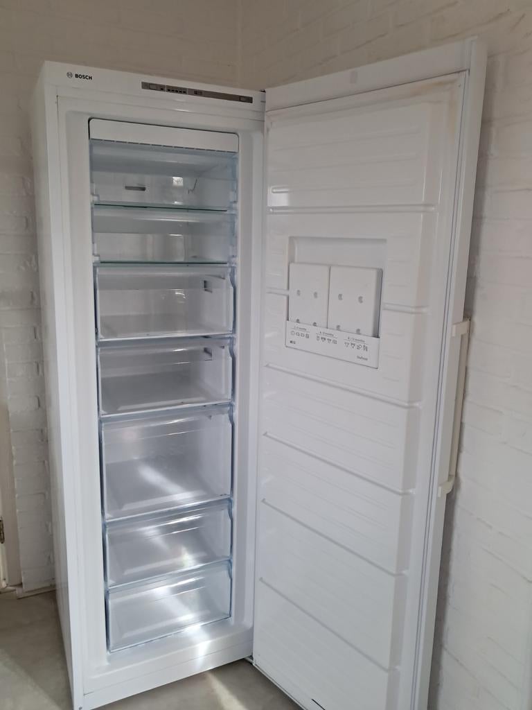 Bosch diepvries met  lades, Witgoed en Apparatuur, Vriezers en Diepvrieskisten, 160 cm of meer, Zo goed als nieuw, Ophalen, Vrieskast
