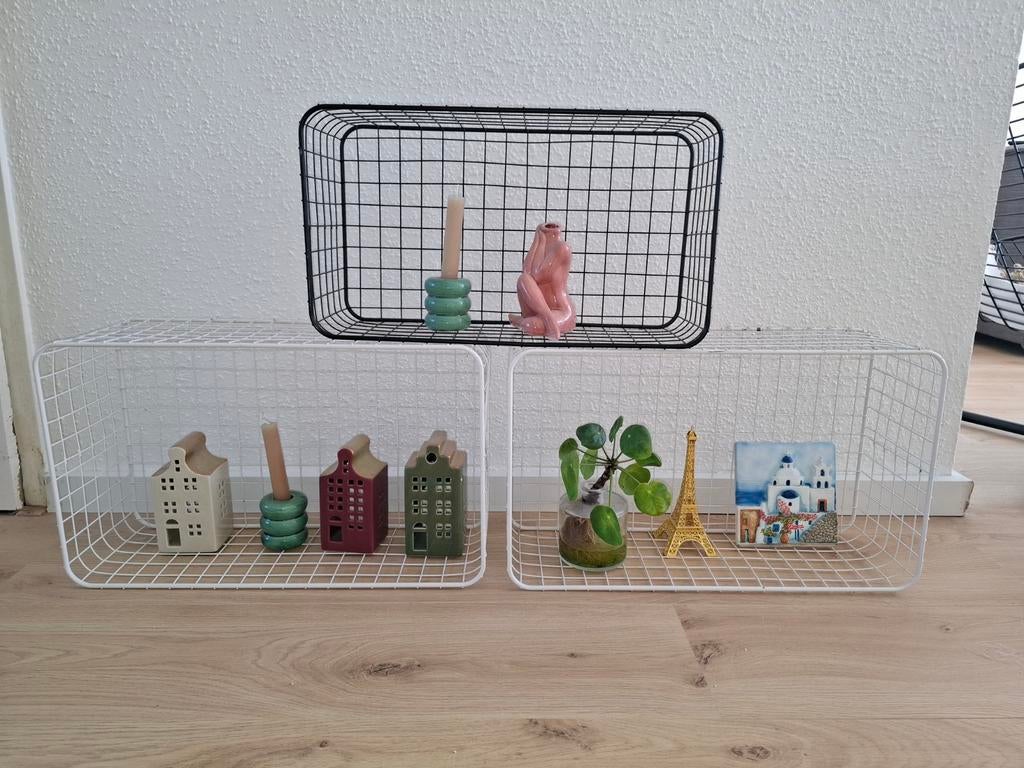 Set van 3 manden: 2 wit (50x30cm), 1 zwart (45x25cm), Ophalen of Verzenden, Rond, Overige materialen