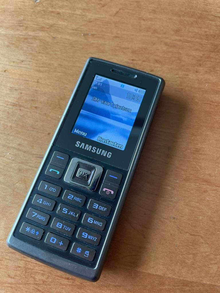 Samsung SGH-M150 vintage telefoon - werkt!, Telecommunicatie, Overige modellen, Zwart, Overige systemen, Fysiek toetsenbord