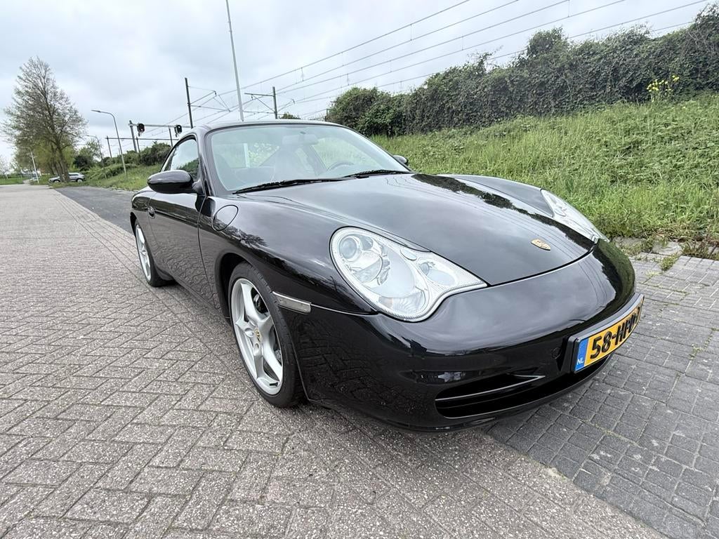 Porsche 911 3.6 handgeschakeld Carrera 4 Coupe 2001 Zwart, 1380 kg, Zwart, Zwart, Leder