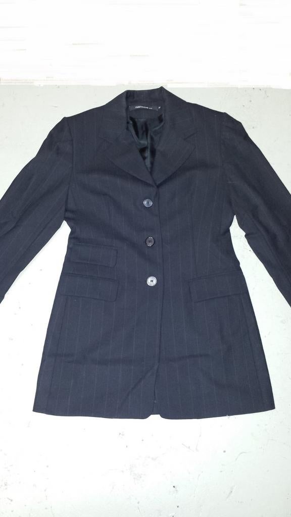 Yumi Mazao Mantelpakje Zwart Krijtstreep Maat 36, Kostuum of Pak, Zwart, Ophalen of Verzenden, Zo goed als nieuw