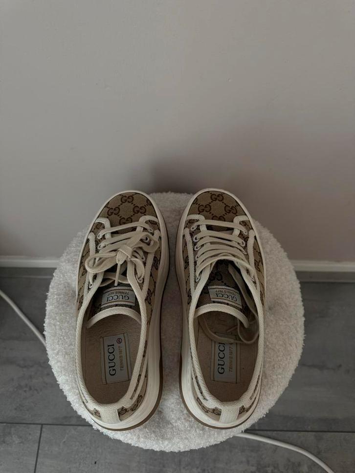 Gucci sneakers maat 37 (ook geschikt voor 37.5), Kleding | Dames, Schoenen, Zo goed als nieuw, Sneakers of Gympen, Bruin, Ophalen