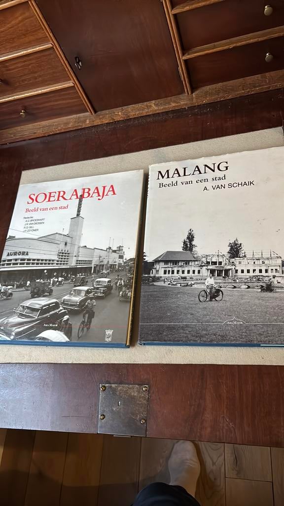 Soerabaja & Malang- Indonesië, Ophalen of Verzenden, Zo goed als nieuw, Azië