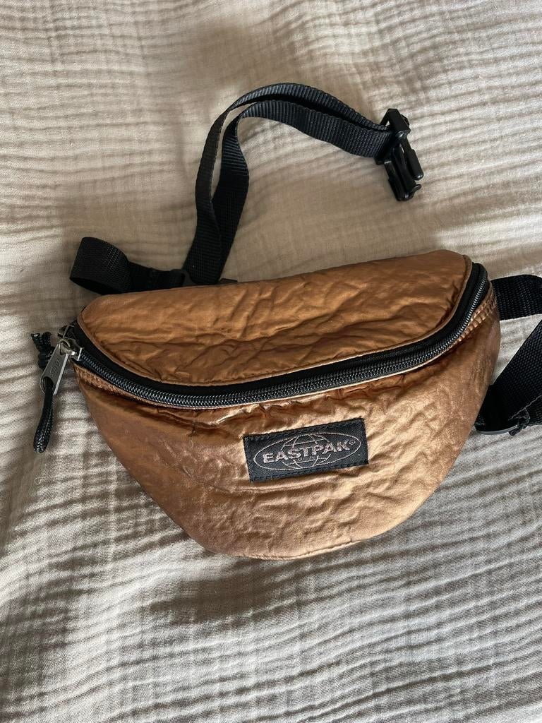 Eastpak heuptasje brons, Ophalen of Verzenden, Zo goed als nieuw, Overige kleuren, Overige merken