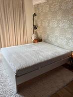 Ikea bedframe met lattenbodems en matras 200x160, Huis en Inrichting, Slaapkamer | Bedden, Ophalen, Gebruikt, Wit, Tweepersoons