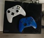 Xbox One met 2 controllers, Spelcomputers en Games, Spelcomputers | Xbox One, Ophalen, Xbox One, Met 2 controllers, 500 GB