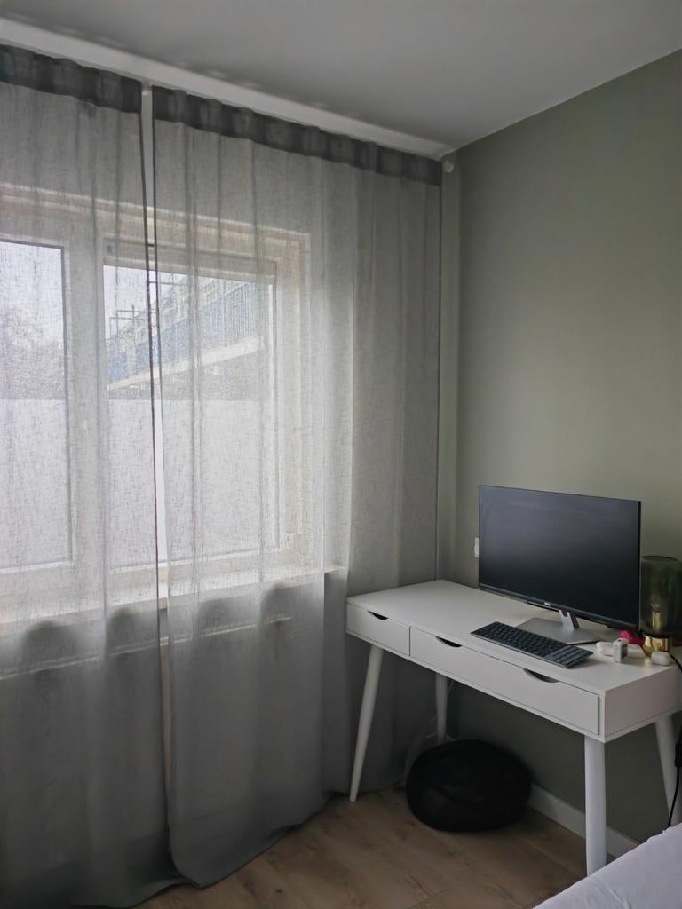 Grijsgroene gordijnen / inbetween Linnen look (2 stuks), Huis en Inrichting, Stoffering | Gordijnen en Lamellen, Zo goed als nieuw