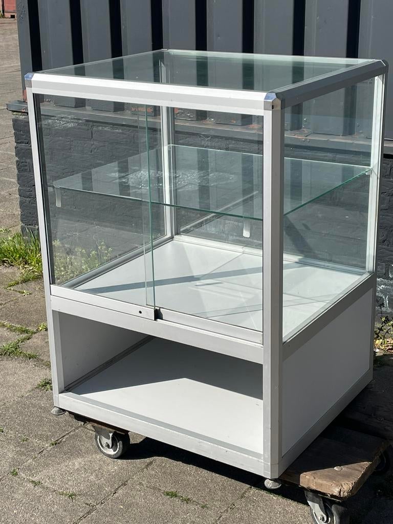 1x Toonbank Vitrinekast Winkelvitrine Display kast, Ophalen, 50 tot 100 cm, X, Minder dan 100 cm