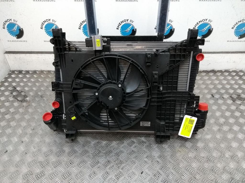 DACIA DUSTER KOELERPAKKET 2013, Ophalen of Verzenden, Gebruikt, Stiba lid