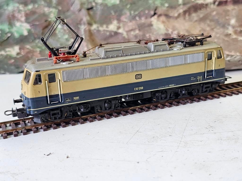 Modeltrein Ho lima DB, E-10 lokomotief, Ophalen of Verzenden, Gelijkstroom, Wagon, Lima