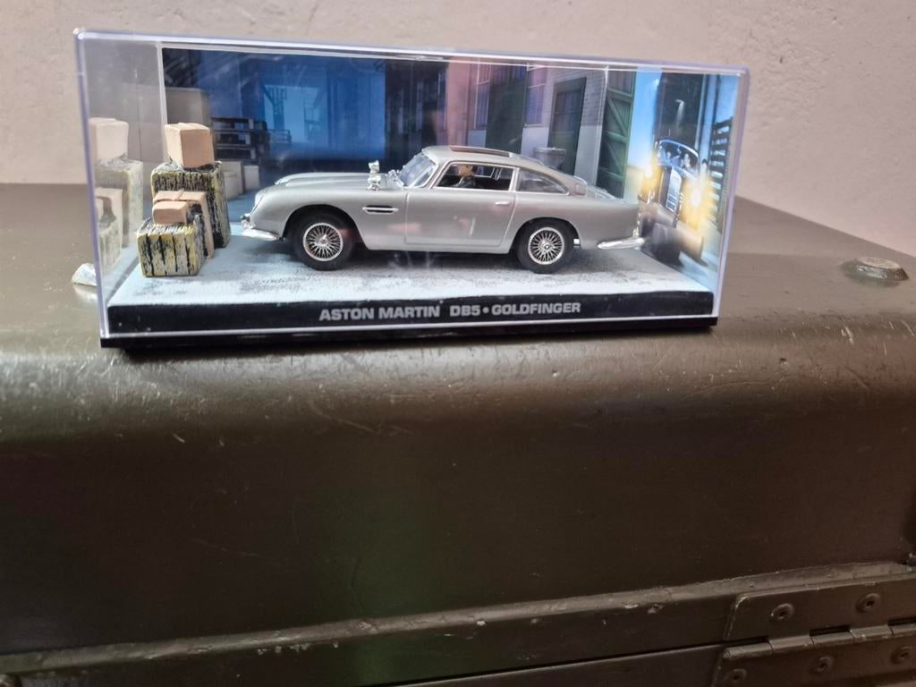 Aston Martin DB5 James Bond 007 Goldfinger 1:43 Altaya, Hobby en Vrije tijd, Modelauto's | 1:43, Ophalen, Zo goed als nieuw, Auto