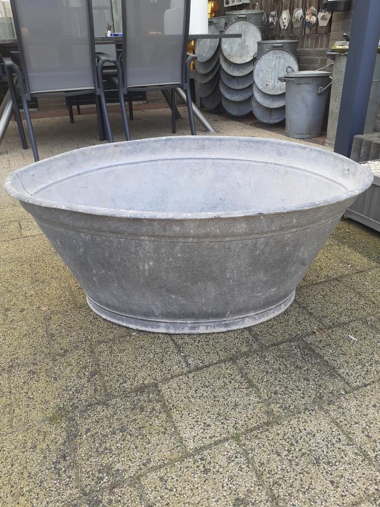 Zinken teil teilen zink bad kuip badkuip vijver tobbe tuin, Ophalen, Zo goed als nieuw, Metaal, Tuin