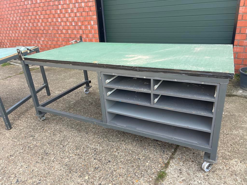 Grote werkbank met opbergruimte inpaktafel, Ophalen, Gebruikt, 170 cm of meer