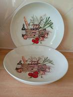 Jet & Co 2 diepe borden Jet ter Steege, Ophalen of Verzenden, Zo goed als nieuw, Bord(en), Overige stijlen