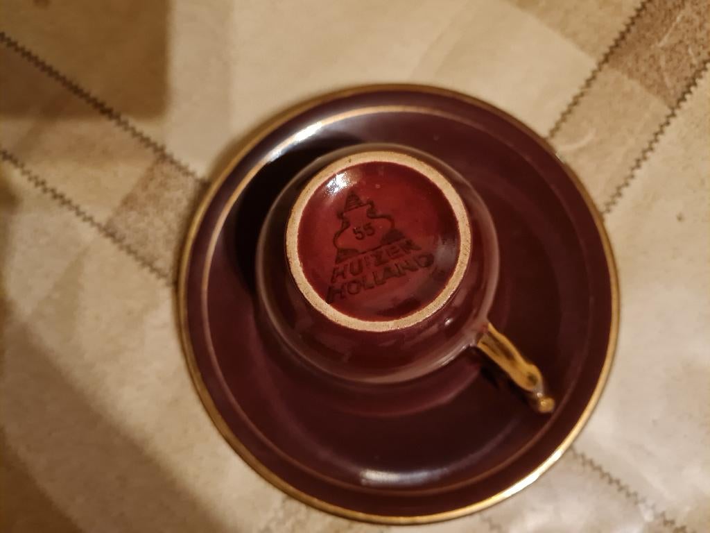 Kop en schotel, Ophalen