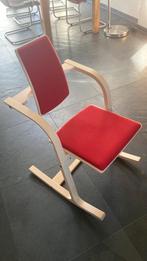 Stokke design stoel, Ophalen, Zo goed als nieuw, Rood, Eén