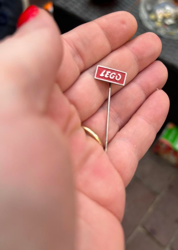 Vintag lego pin, Ophalen of Verzenden, Gebruikt, Merk, Speldje of Pin